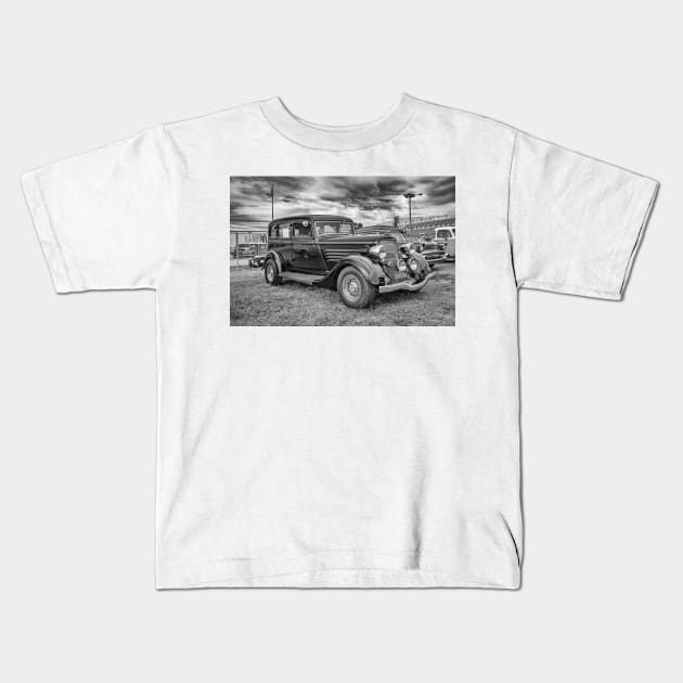 1934 Dodge Deluxe Six Kids T-Shirt by Gestalt Imagery